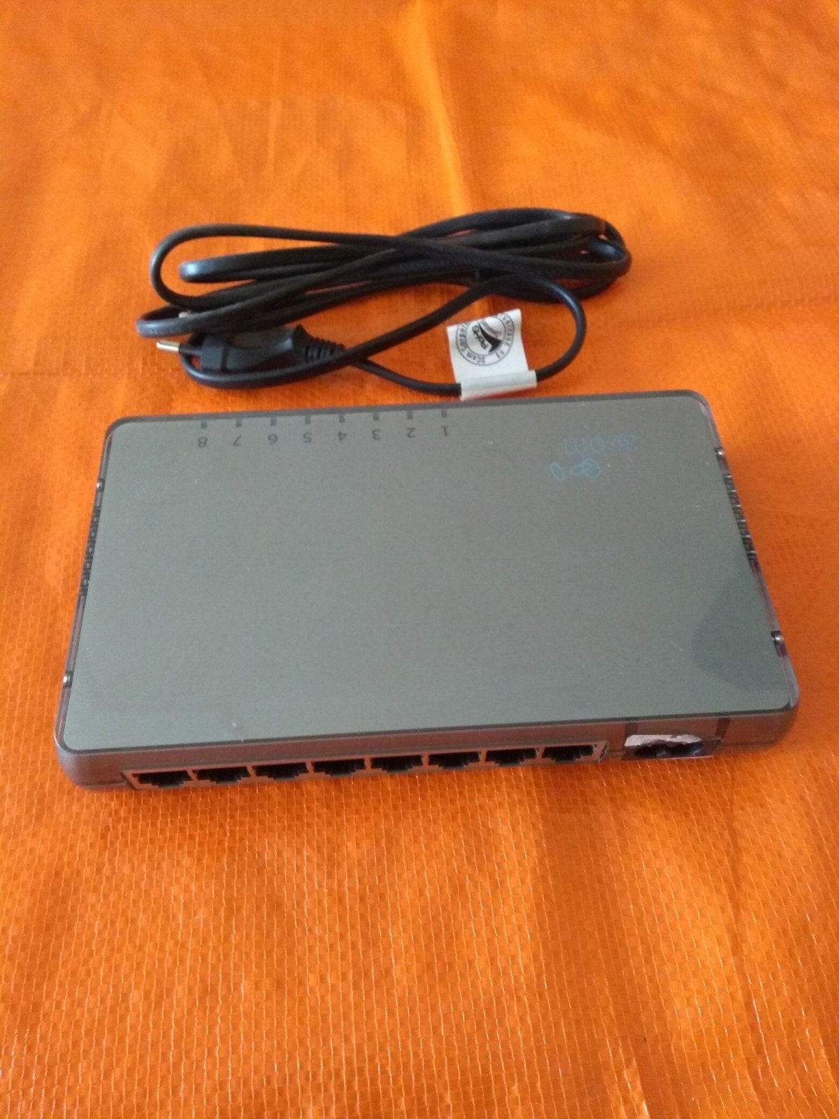 3COM Switch 8, Computers en Software, Ophalen of Verzenden, Zo goed als nieuw