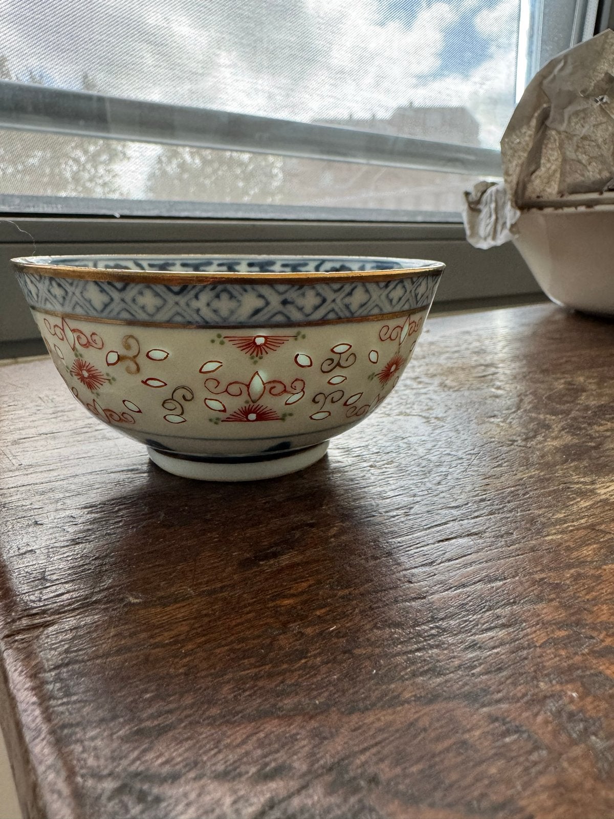 Antieke Chinese porseleinen rijstkom met drakenmotief, Antiek en Kunst, Ophalen of Verzenden