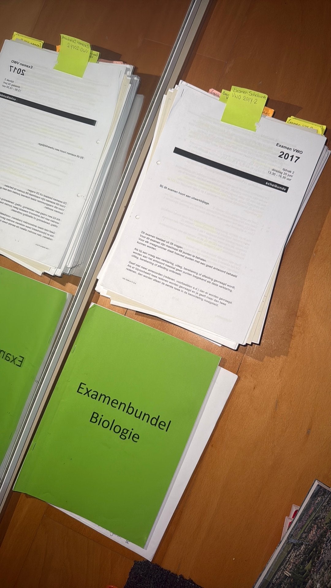 Examenbundels en uitgeprinte examens, Ophalen, Zo goed als nieuw