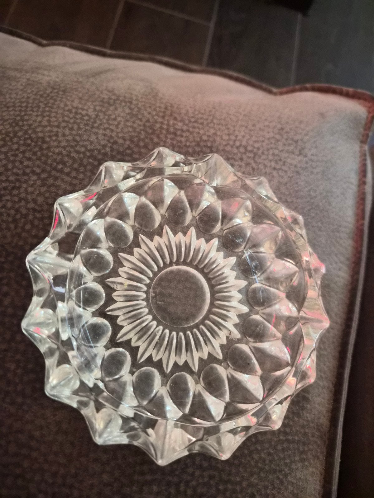 Vintage glazen asbak met stervormig patroon, Ophalen of Verzenden