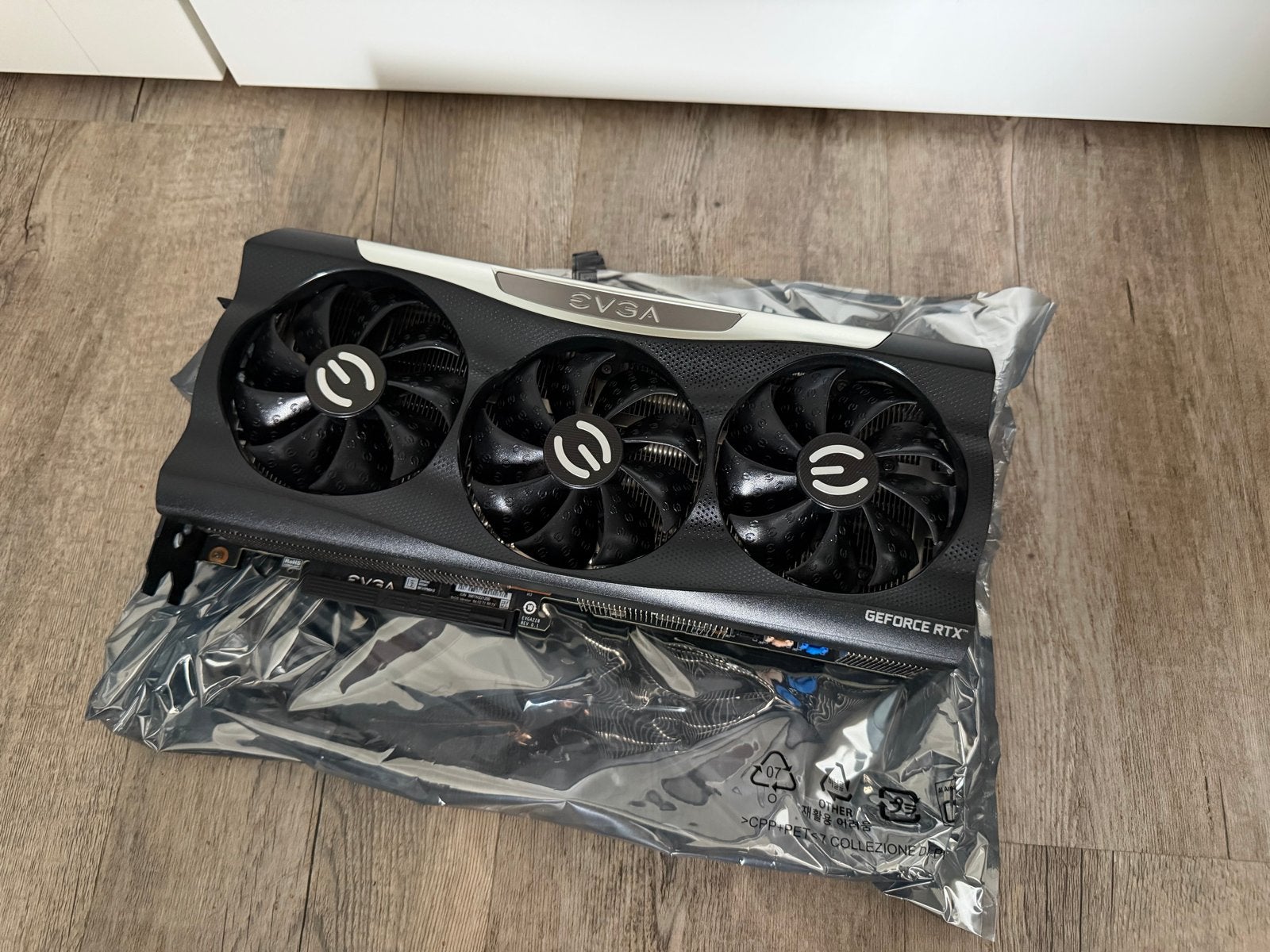 EVGA GeForce RTX 3080 Ti, Gebruikt, HDMI, GDDR6, PCI-Express 4