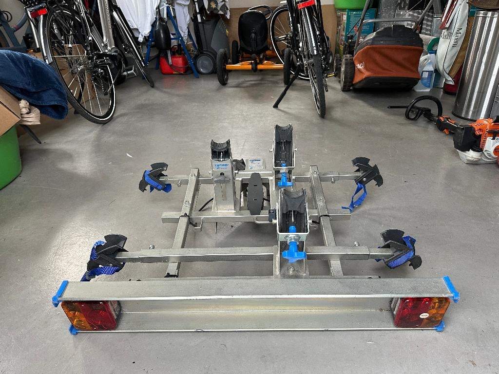 fietsendrager Twinny load Prestige kantelbaar, Ophalen, Gebruikt, 2 fietsen, Trekhaakdrager