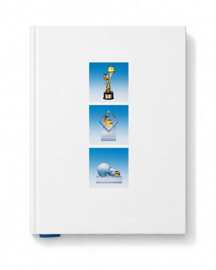 ADCN Jaarboek 2004 – Nederlandse Reclame & Grafisch Design, Ophalen of Verzenden, Gelezen