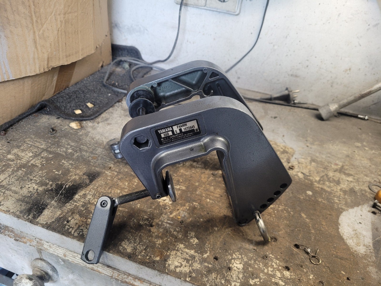 yamaha bracket
4takt 4 5 en 6 pk
vrpr €50, Ophalen of Verzenden, Motor en Techniek