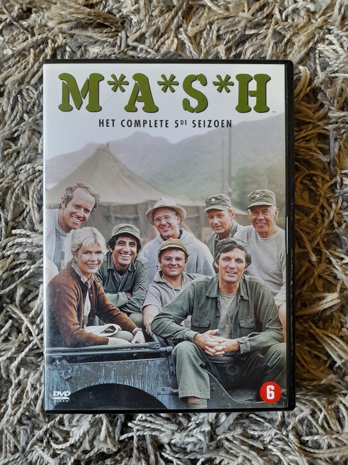 dvd box mash 5 de seizoen, Cd's en Dvd's, Dvd's | Tv en Series, Vanaf 6 jaar, Ophalen of Verzenden, Zo goed als nieuw, Nederlands