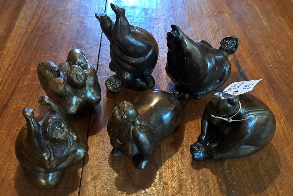 Serie bronzen beeldjes in Botero stijl gemiddeld 15 cm hoog, Ophalen of Verzenden