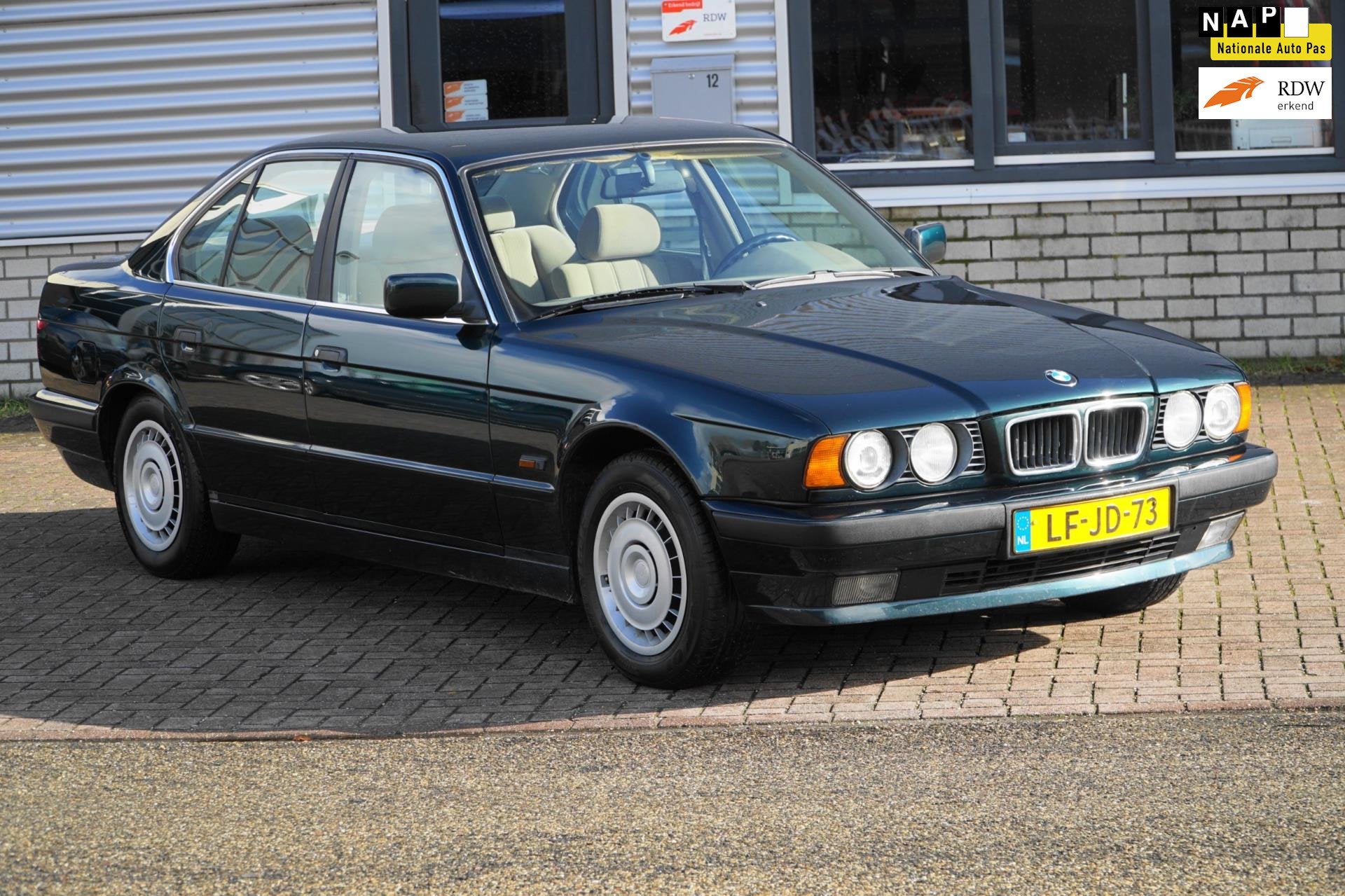 BMW 5-serie 520i Executive EERSTE EIGENAAR, Dealer onderhouden, Achterwielaandrijving, Gebruikt, 4 stoelen