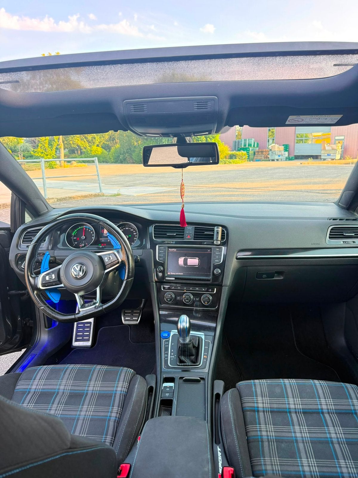 Volkswagen Golf 7 GTE 1.4 TSI Phev 204pk 5D DSG 2015 Zwart, Auto's, Stof, Zwart, Overige kleuren, 1395 cc