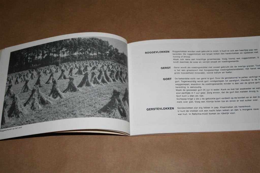 Reformvoeding van haver tot gort. Uitgave 1970., Ophalen of Verzenden, Gelezen