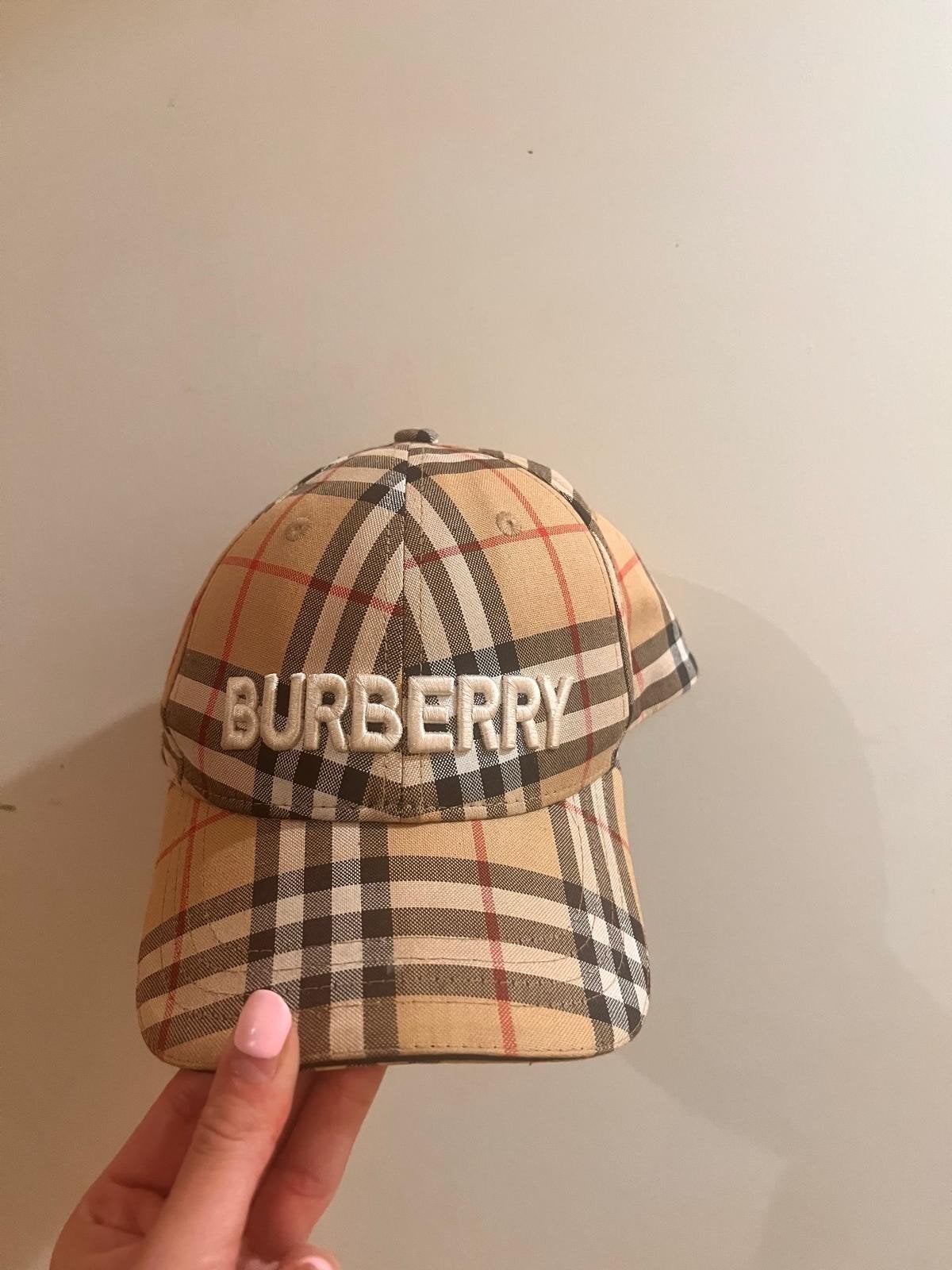Burberry pet in klassiek ruitpatroon, Burberry, One size fits all, Ophalen of Verzenden, Pet