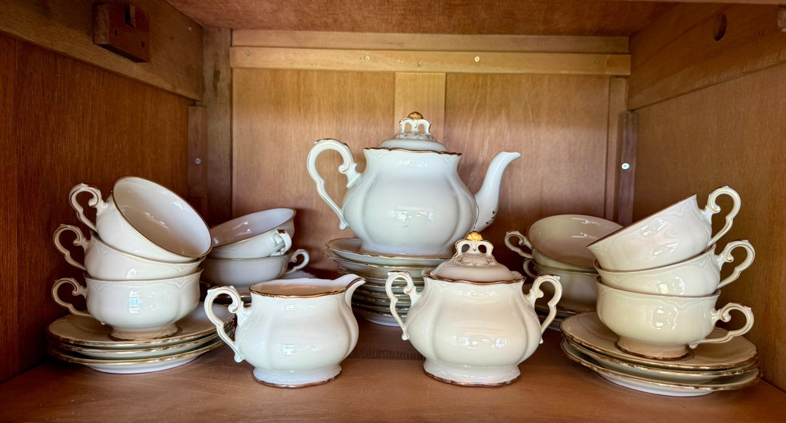 Klassiek ouderwets servies, Antiek en Kunst, Ophalen of Verzenden