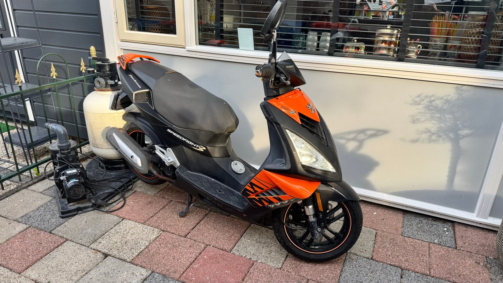 Peugeot Speedfight 3 Darkside Scooter - Oranje/Zwart, Fietsen en Brommers, Ophalen, Gebruikt, Speedfight, Benzine