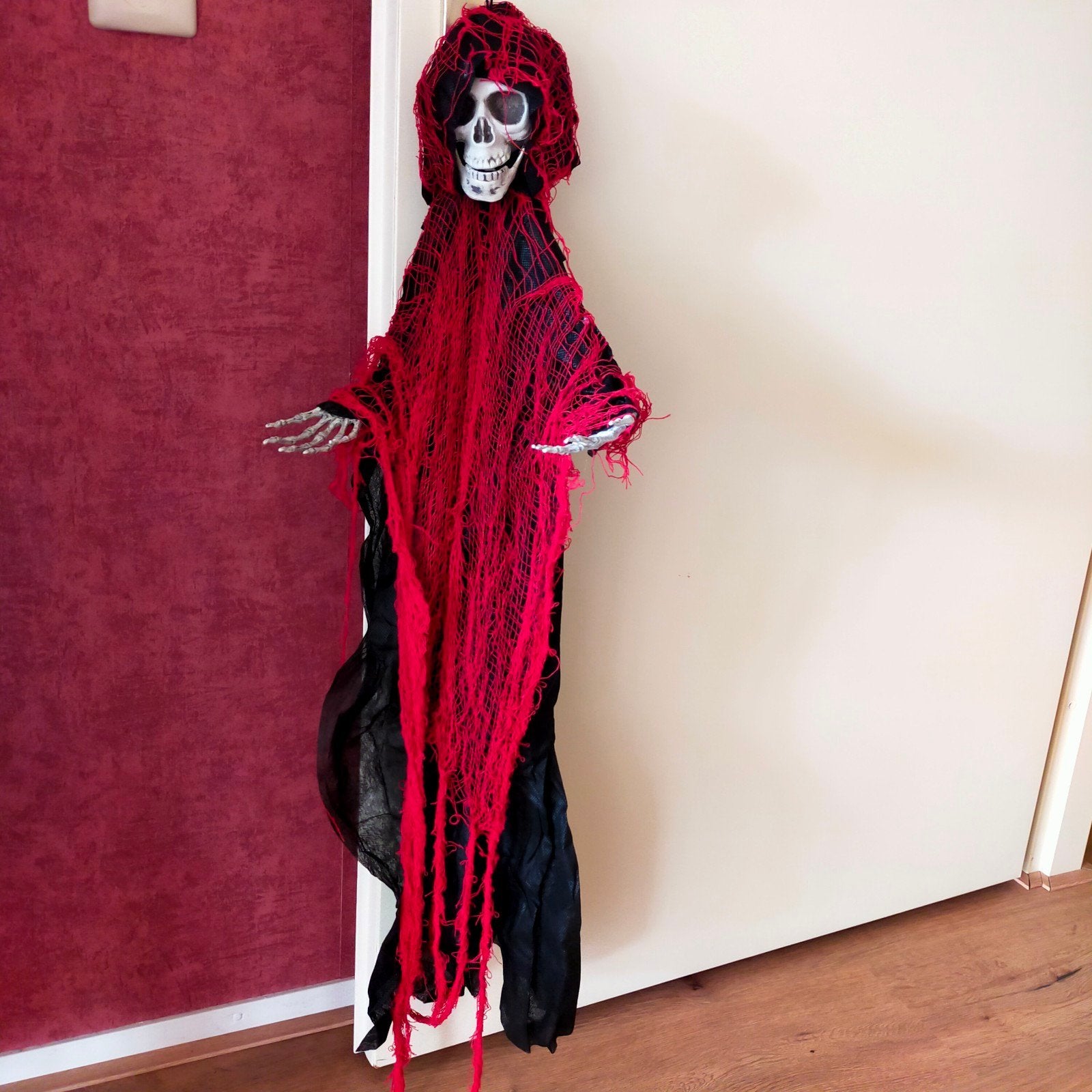 Griezelige Halloween Decoratie - Hangende Skelet Geest, Ophalen, Zo goed als nieuw, Versiering, Halloween of Griezel