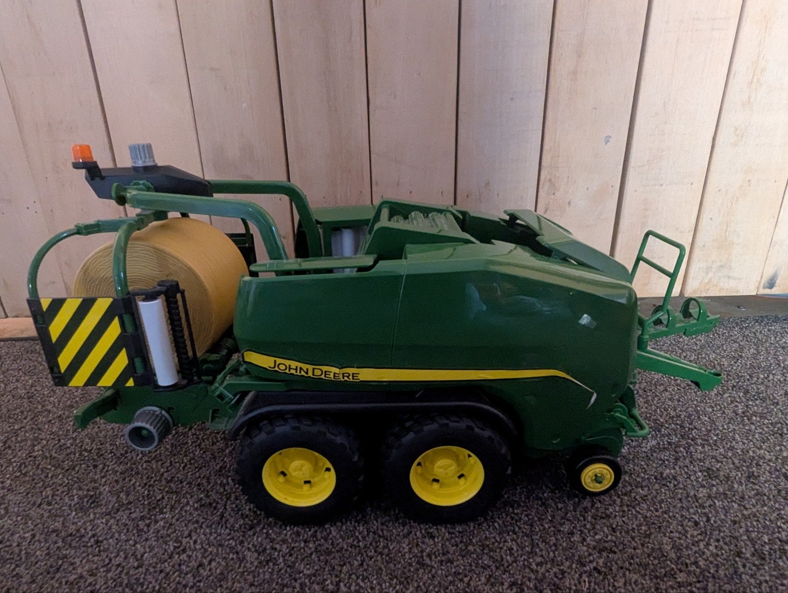 Bruder John Deere Balenpers C441R - Zo goed als nieuw, Ophalen of Verzenden, Zo goed als nieuw