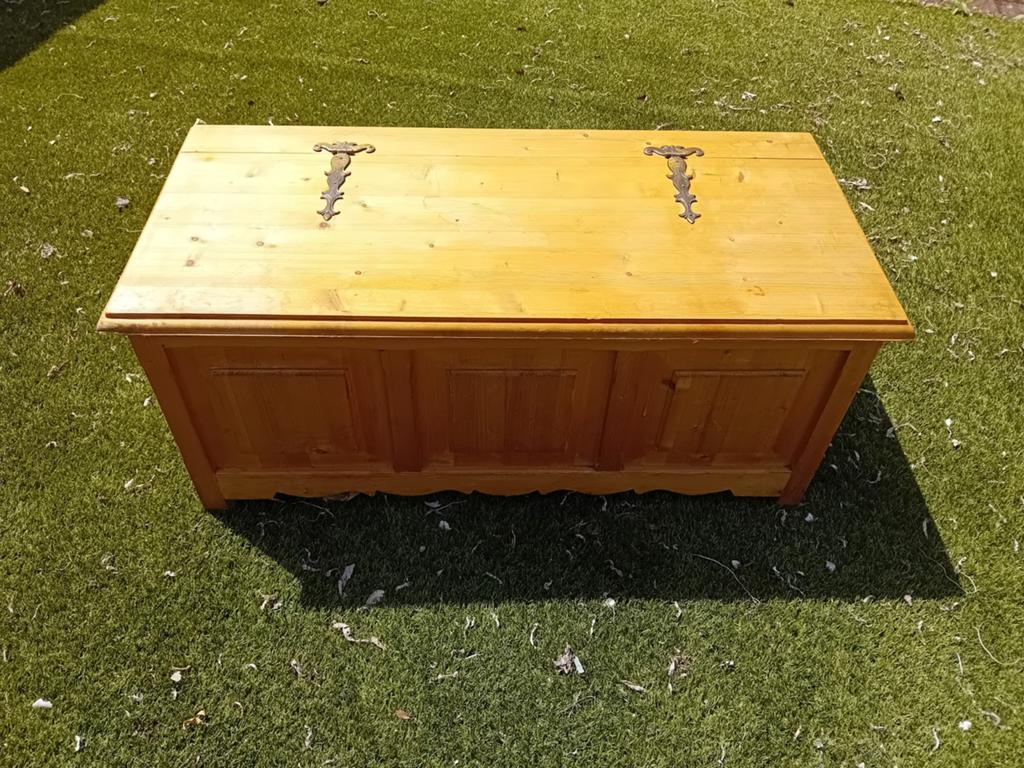 Lichte vuren dekenkist - 105x50x47 cm, Ophalen, Gebruikt, 100 tot 150 cm, Minder dan 50 cm