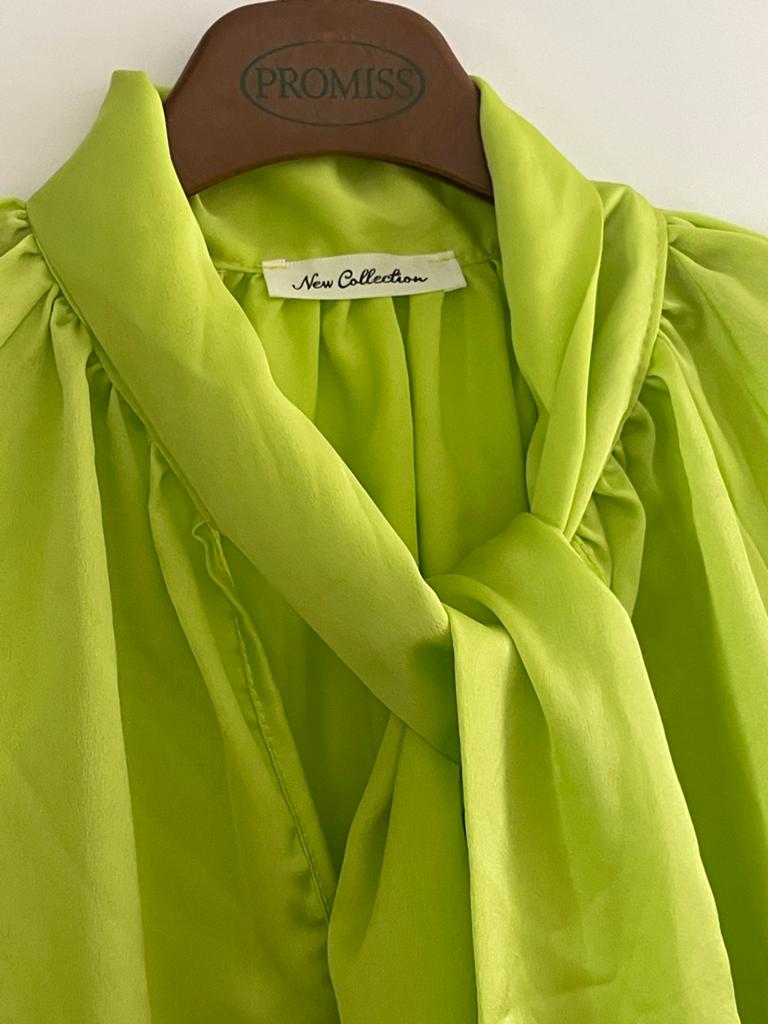 Neon Groen Blouse en Vest Set - Maat M, Ophalen of Verzenden, Zo goed als nieuw, Maat 38/40 (M), Groen
