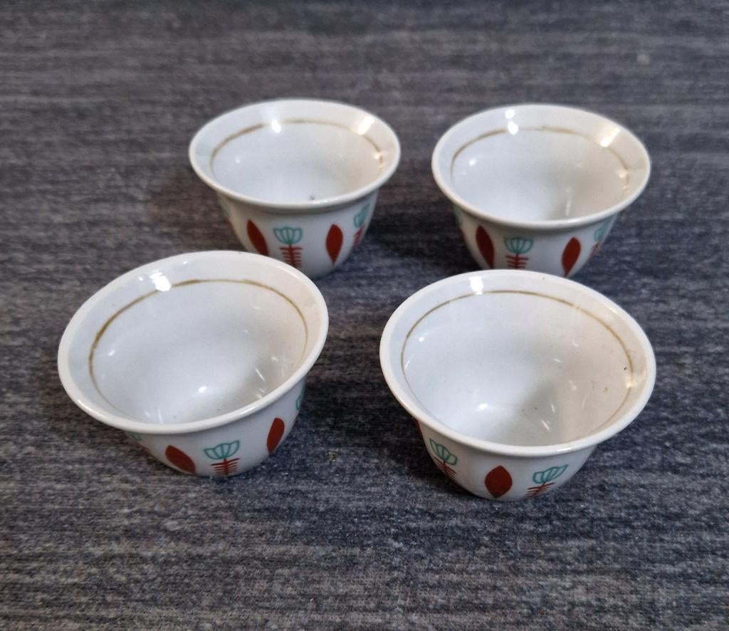 Set van 4 Traditionele Arabische Koffiekopjes, Ophalen of Verzenden
