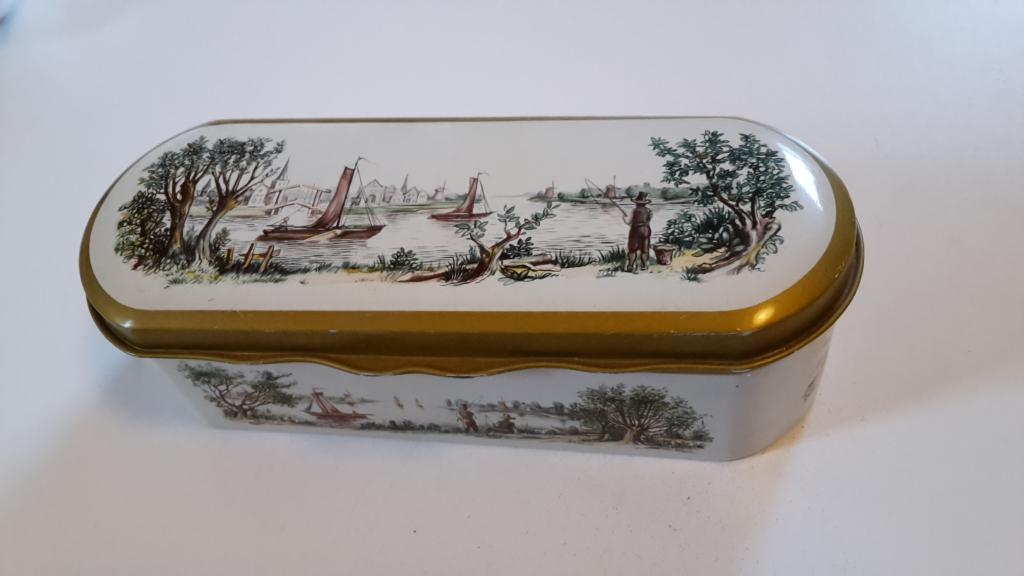 Theelepeldoosje met 15 theelepels, Antiek en Kunst, Antiek | Bestek, Ophalen of Verzenden