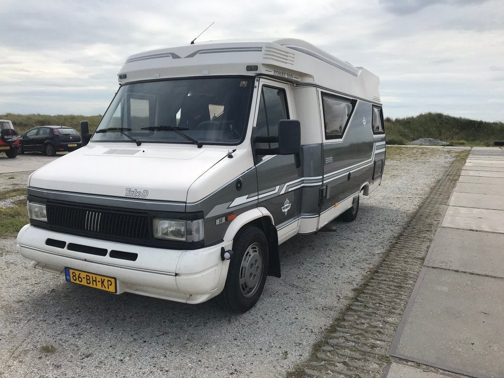 Hobby 600 camper, Chemisch toilet, Buscamper of Camperbus, Ringverwarming, Fiat