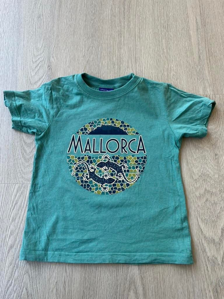 Mooi zeegroen Mallorca shirt maat 110-116, Ophalen of Verzenden, Zo goed als nieuw, Jongen, Shirt of Longsleeve