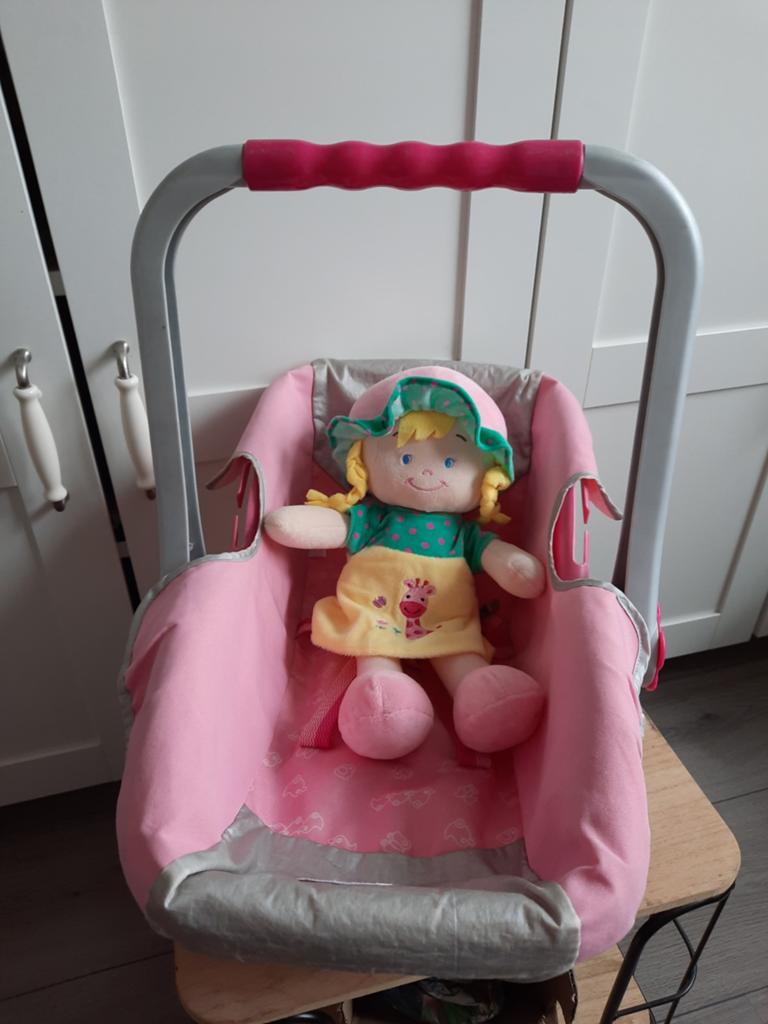 Baby Born maxi cosi met knuffel., Ophalen, Zo goed als nieuw, Babypop
