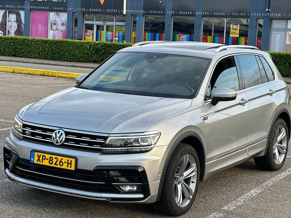 Volkswagen Tiguan 2.0 TSI 190pk 3x R-line PANO,ACC,MEMORY, Auto's, Volkswagen, Particulier, Tiguan, 4x4, ABS, Achteruitrijcamera