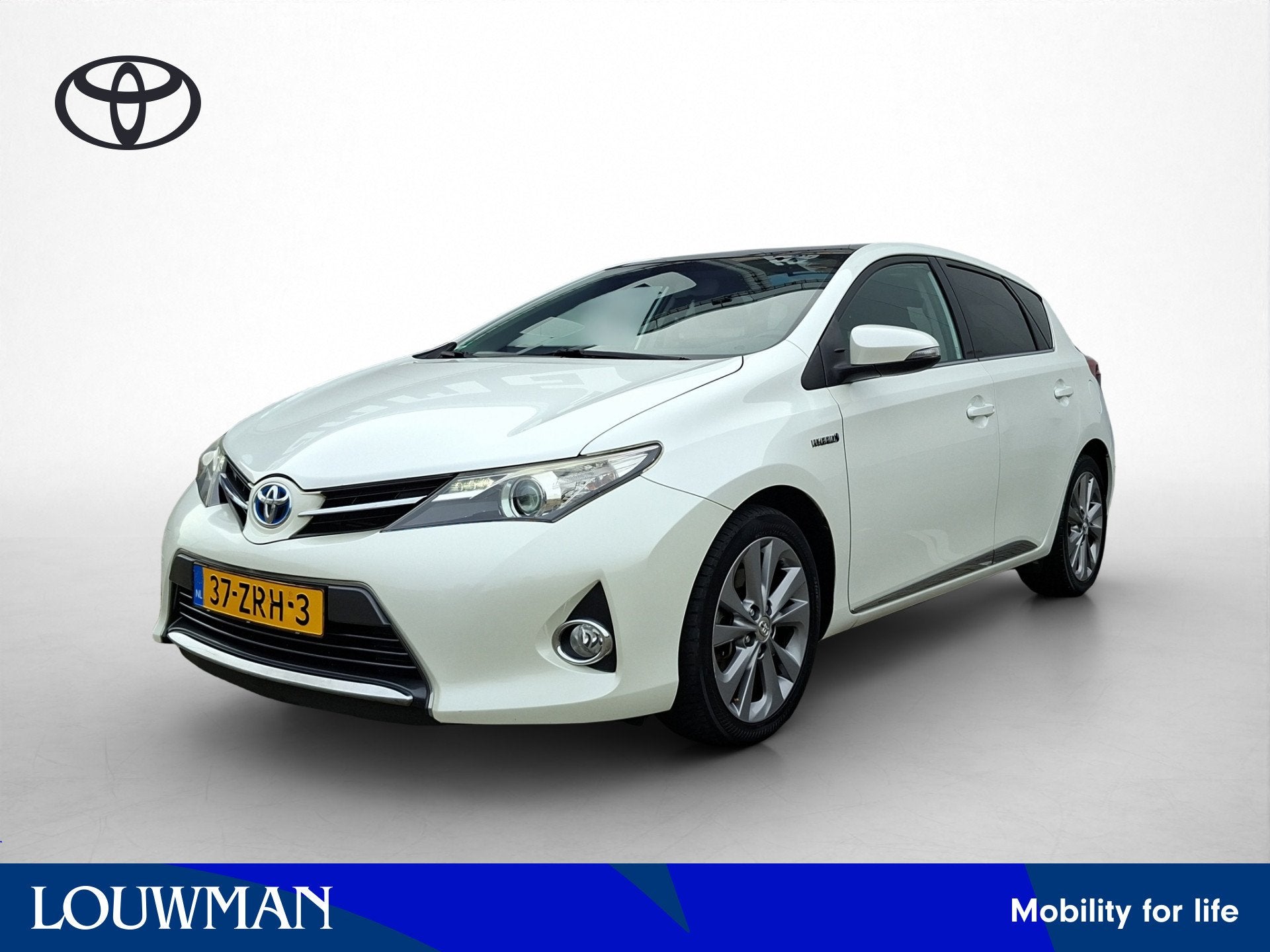 Toyota Auris 1.8 Hybrid Lease | Dealer onderhouden | Panoram, Gebruikt, Zwart, 4 cilinders, Wit
