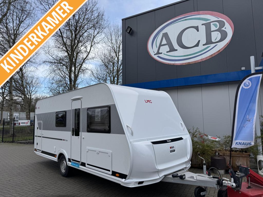 LMC Style 490 K, Dwarsbed, Bedrijf, Treinzit, 5 tot 6 meter