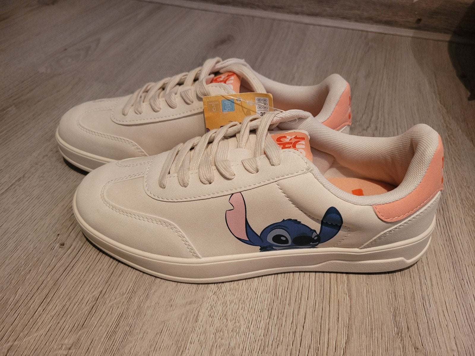 Nieuwe Stitch sneakers maat 38, Ophalen