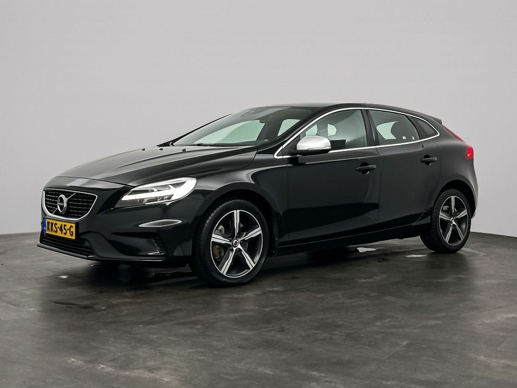 Volvo V40 1.5 T2 R-Design Automaat - CAMERA - LED - NAVI, 1498 cc, 4 cilinders, 700 kg, Bedrijf