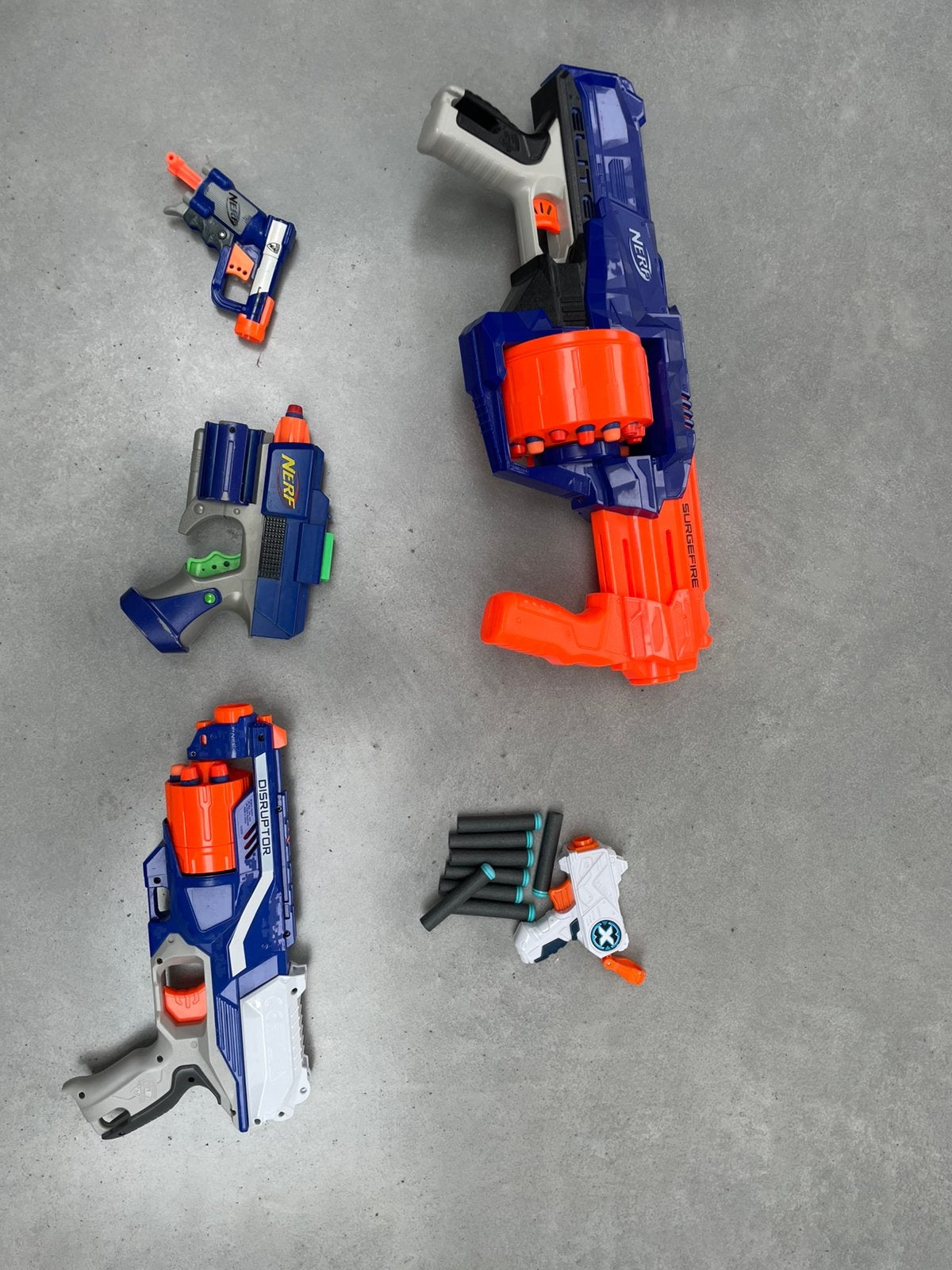 Complete set nerf pistolen, Kinderen en Baby's, Speelgoed | Buiten | Actiespeelgoed, Ophalen of Verzenden, Zo goed als nieuw