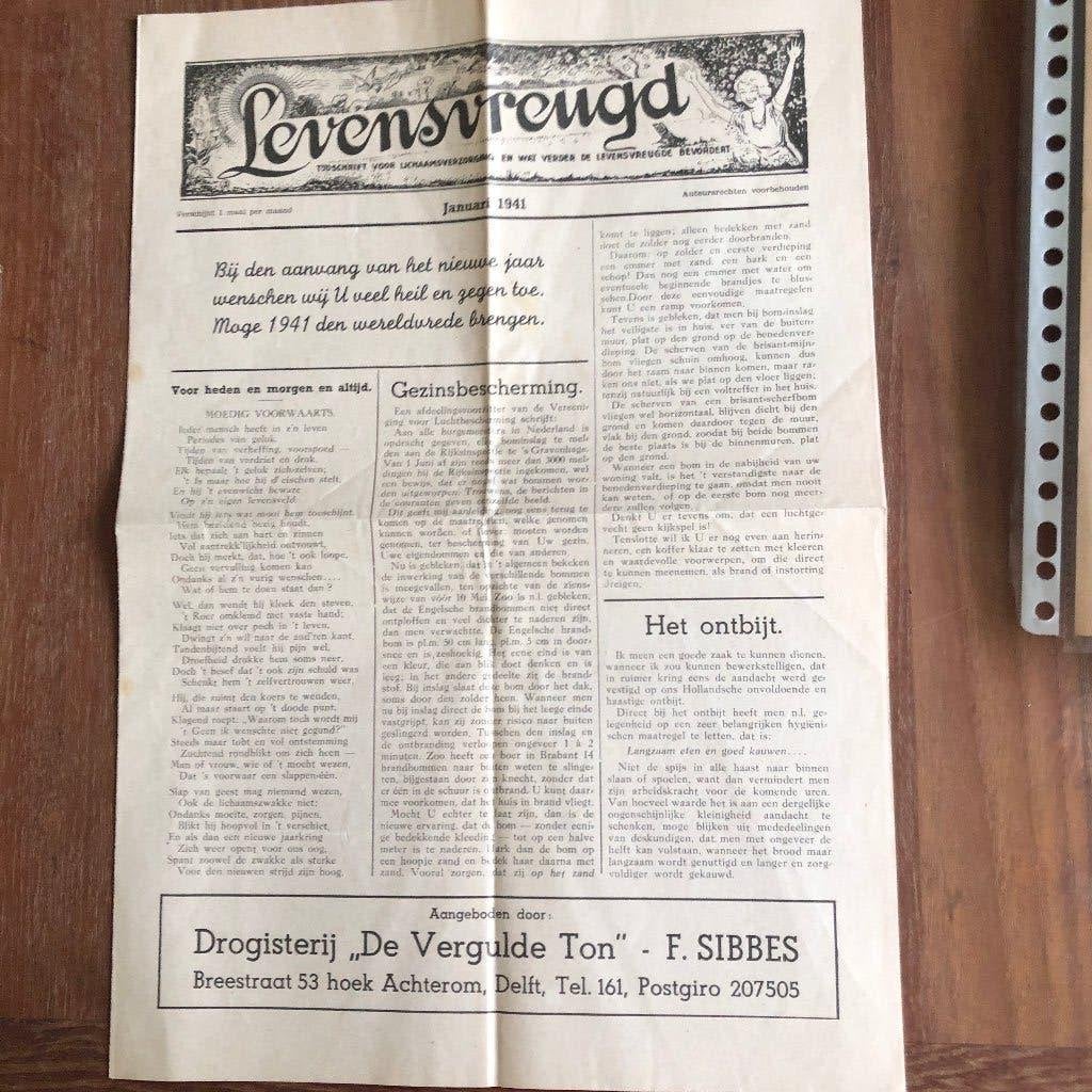 Januari 1941. Reclamekrantje Levensvreugde met o.a., Verzamelen, Verzenden, Nederland, Boek of Tijdschrift