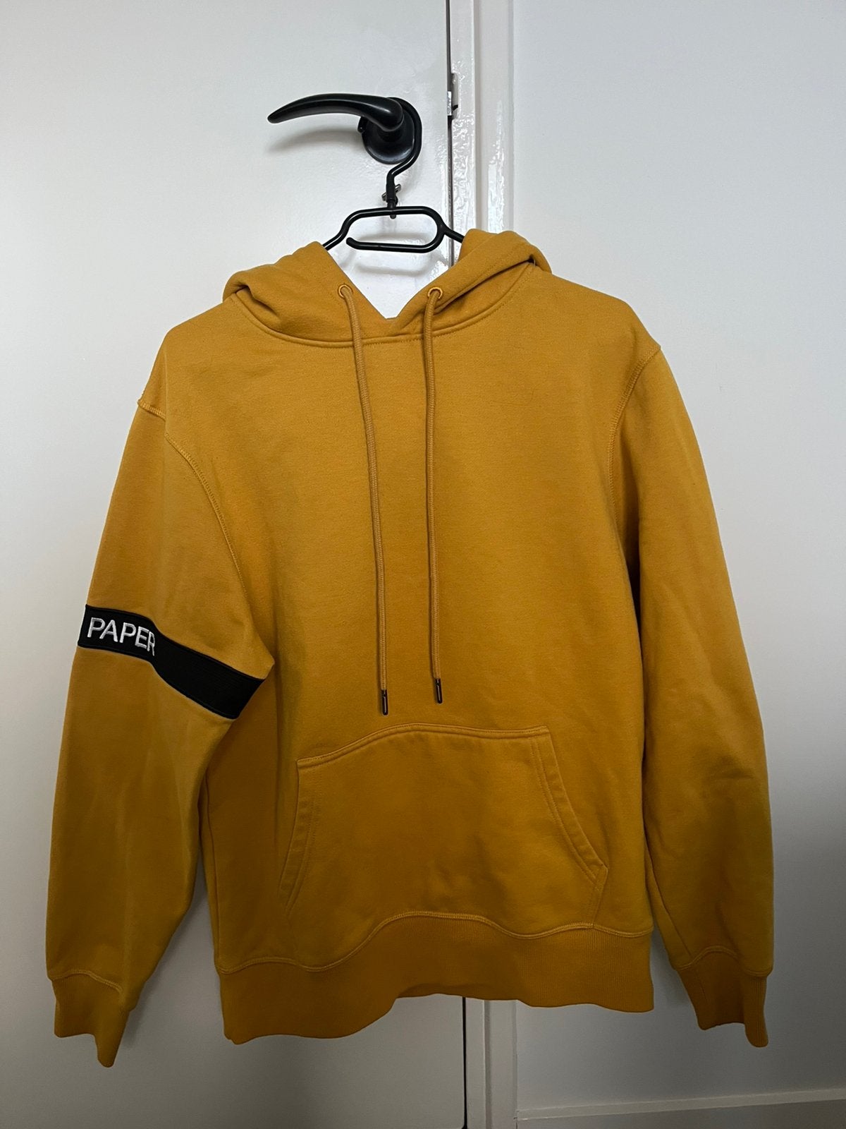 Daily Paper Captain hoodie maat M, Ophalen of Verzenden, Zo goed als nieuw, Maat 48/50 (M), Geel