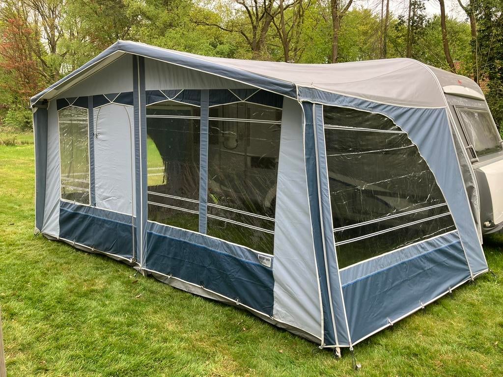 Ventura Sun Plus voortent met Isabella carbon frame 8.75, Caravans en Kamperen, Ophalen of Verzenden, Gebruikt, Isabella