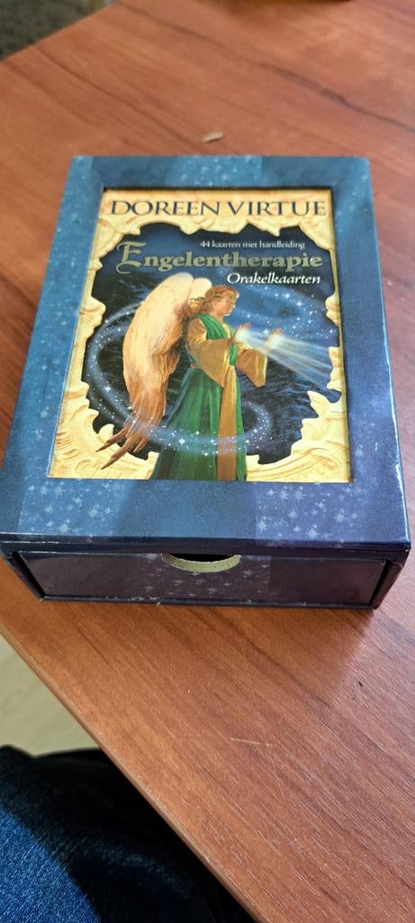 Engelentherapie Orakelkaarten - Doreen Virtue (1e editie), Tarot of Kaarten leggen, Overige typen, Ophalen of Verzenden, Zo goed als nieuw