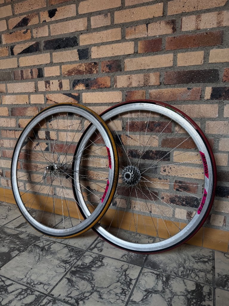 9 speed Campagnolo / Regida wielset, Gebruikt, Aluminium, Racefiets, Ophalen