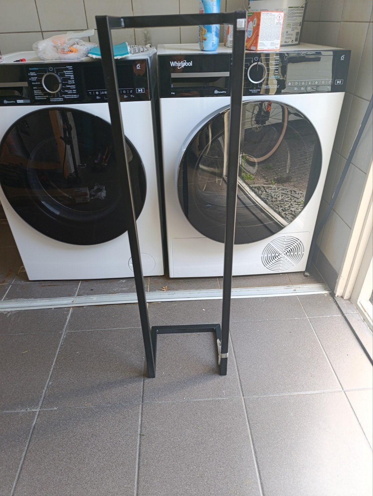 Modern zwart handdoekrek, Ophalen of Verzenden, Nieuw, Zwart, Handdoekenrek