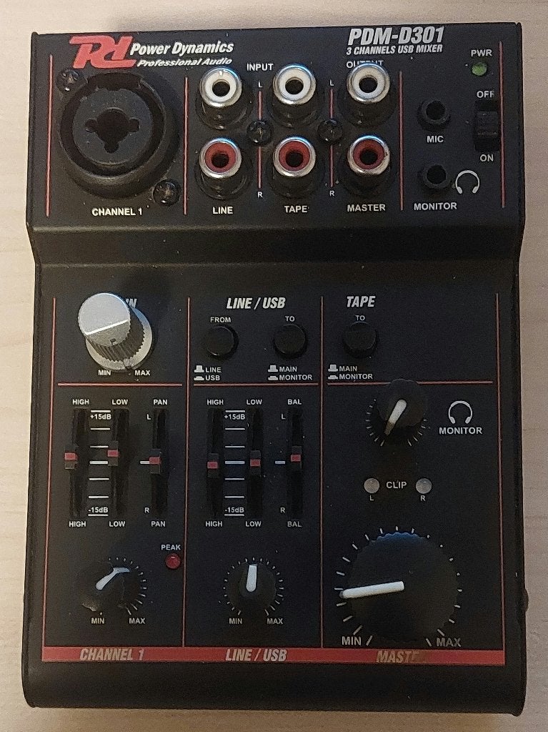 usb mixer, Ophalen of Verzenden, Zo goed als nieuw, Minder dan 5 kanalen, Microfooningang