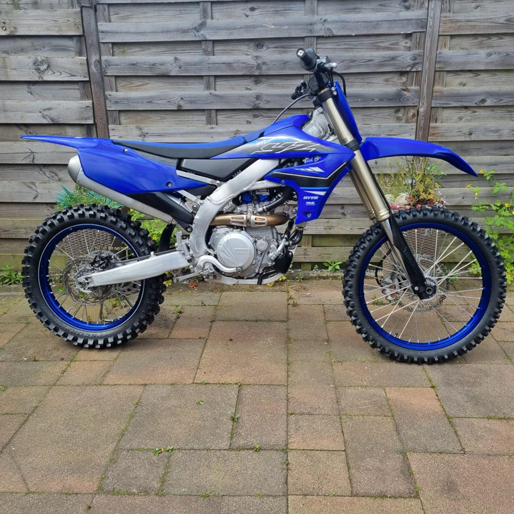 Yamaha Yz450F cc - Bouwjaar 2021 - Slechts 23 uur!, Motoren, Motoren | Yamaha, Crossmotor, Meer dan 35 kW, Minimaal motorrijbewijs A2