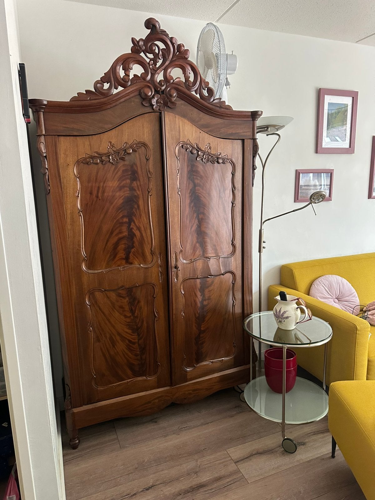 Mooie kast, Ophalen