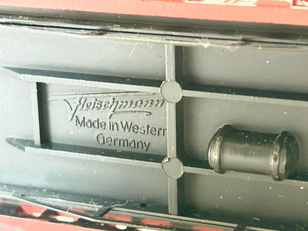 Fleischmann rongenwagen, Ophalen of Verzenden, Zo goed als nieuw, Gelijkstroom, Fleischmann
