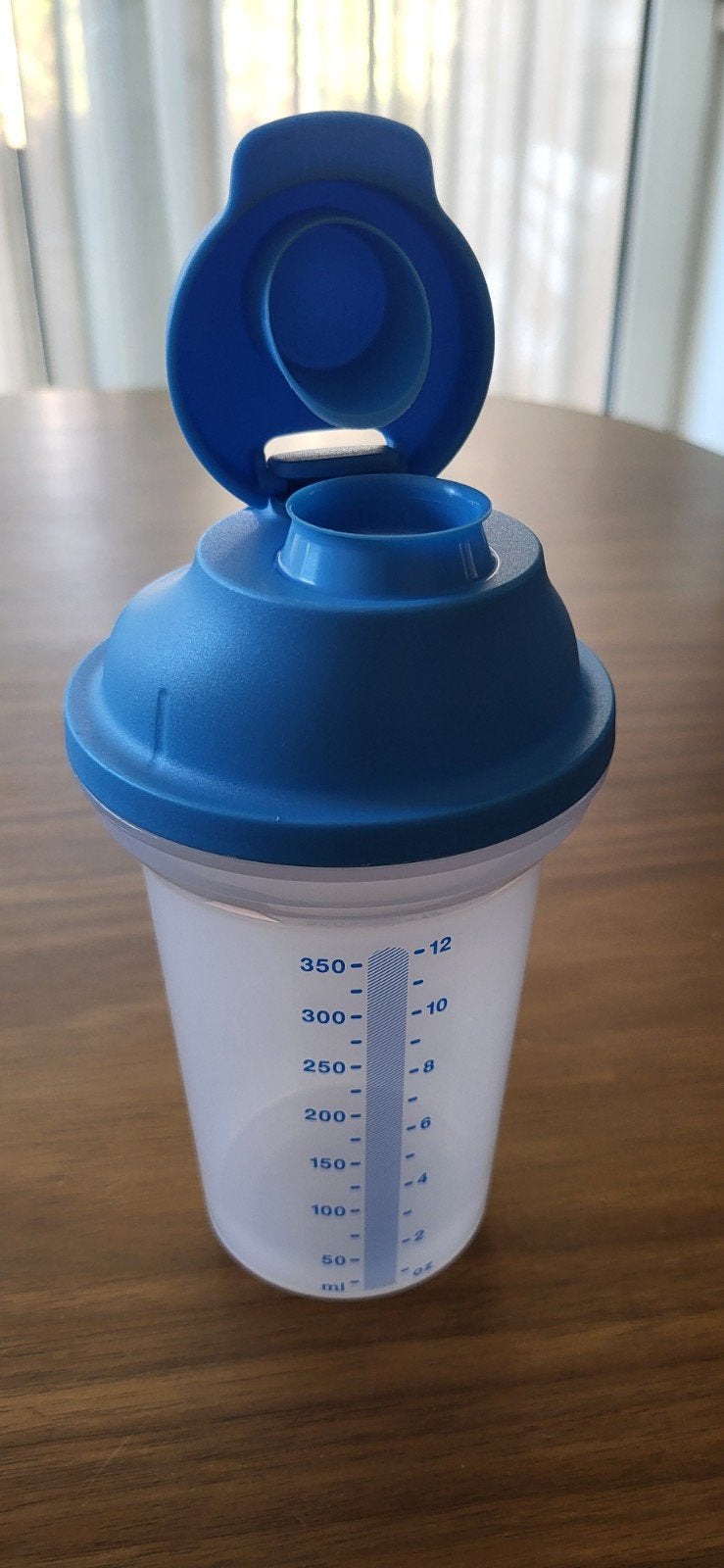Tupperware Shaker - Zo goed als nieuw, Met deksel, Blauw, Ophalen of Verzenden, Zo goed als nieuw