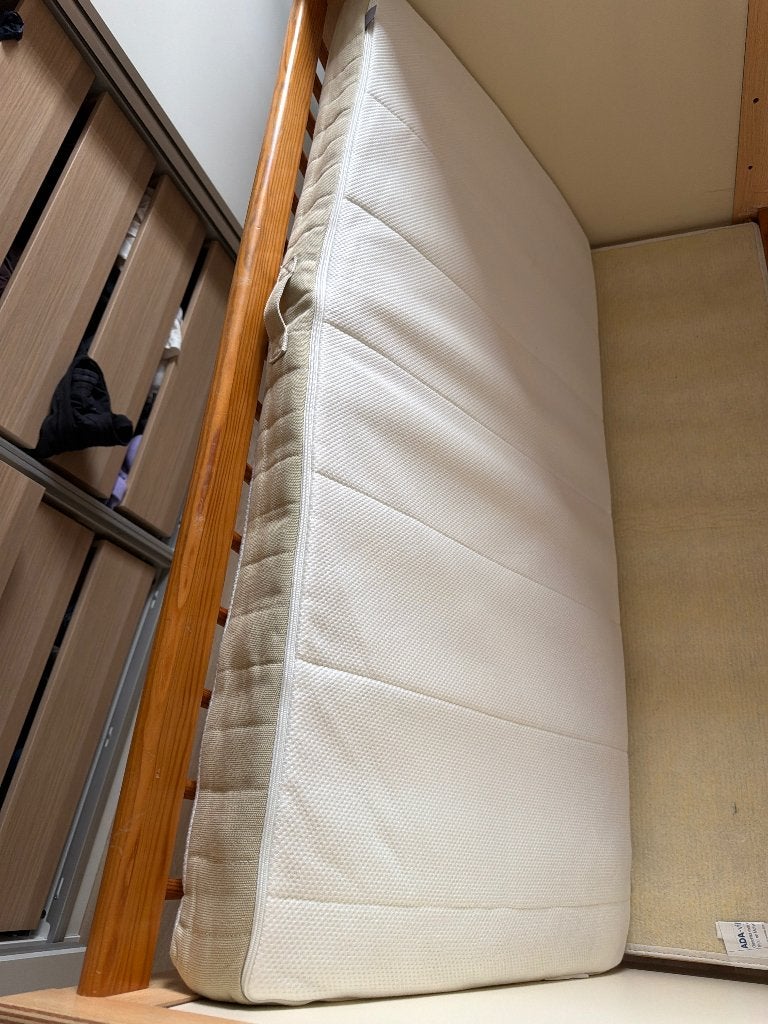 IKEA DRÖMMANDE matras 60x120 + babybed + matrasbeschermers, Ophalen, Zo goed als nieuw, Ledikant