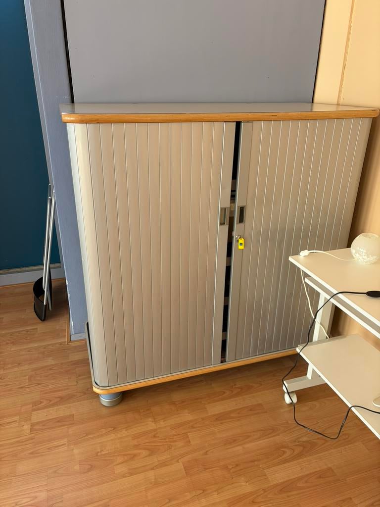 Archief kast Gispen Octa, Ophalen, Zo goed als nieuw, 25 tot 50 cm
