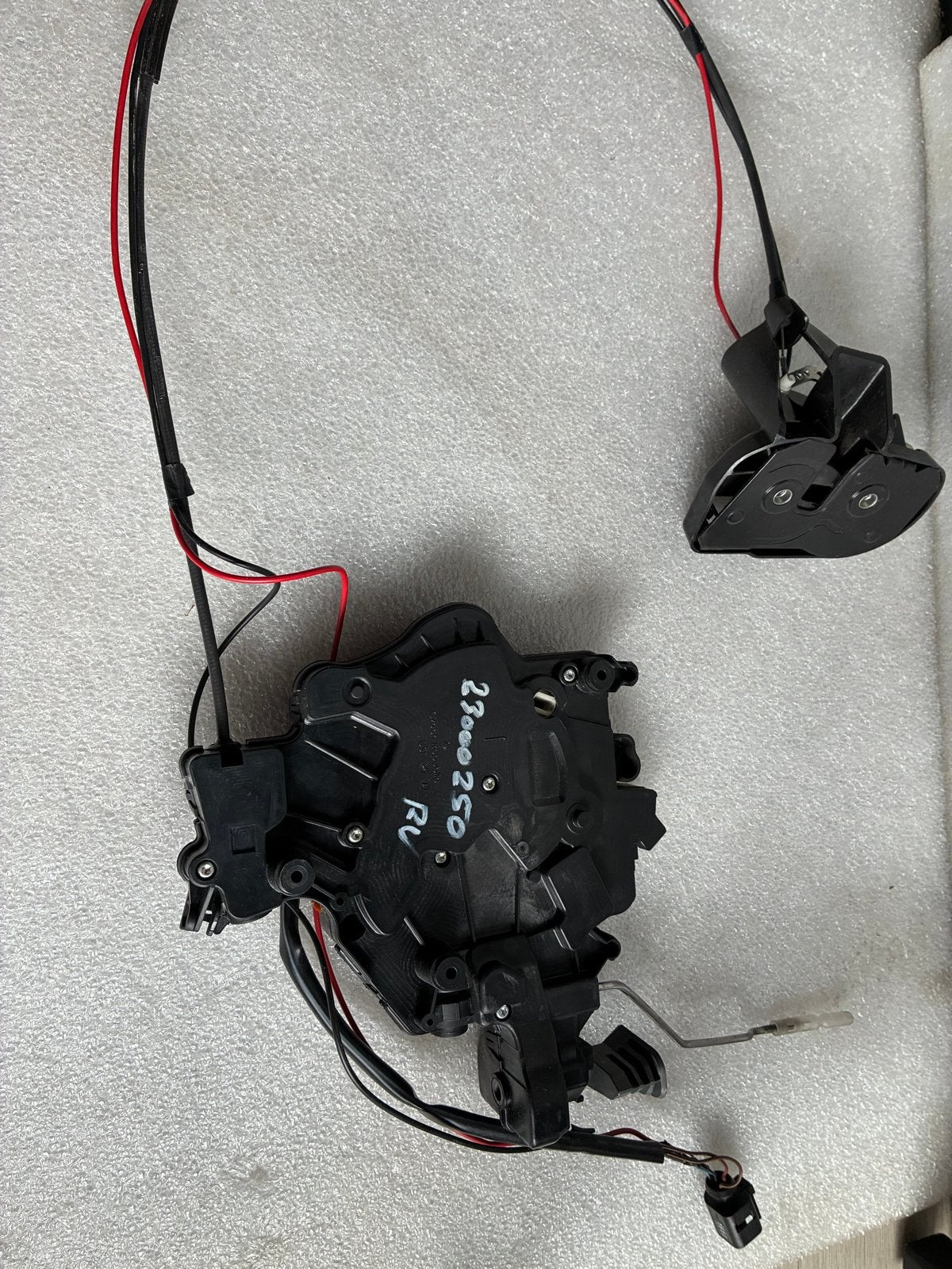 Gebruikt schuifdeurslot mechanisme VW Transporter T6, Ophalen of Verzenden, Gebruikt, Volkswagen, Deur