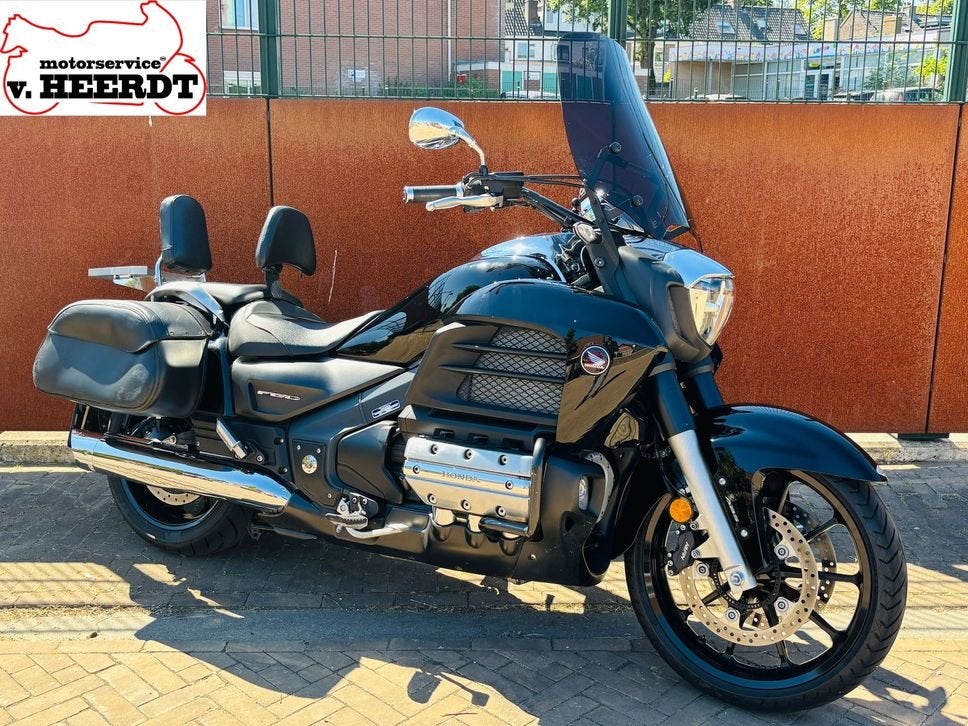 HONDA F6 C GL 1800 VALKYRIE (bj 2014) 32,566 km, HONDA, Bedrijf, Onbekend, Meer dan 35 kW