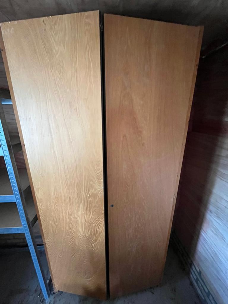 Lundia kast 210 hoog x 100 breed x 40 diep, Ophalen of Verzenden, Gebruikt