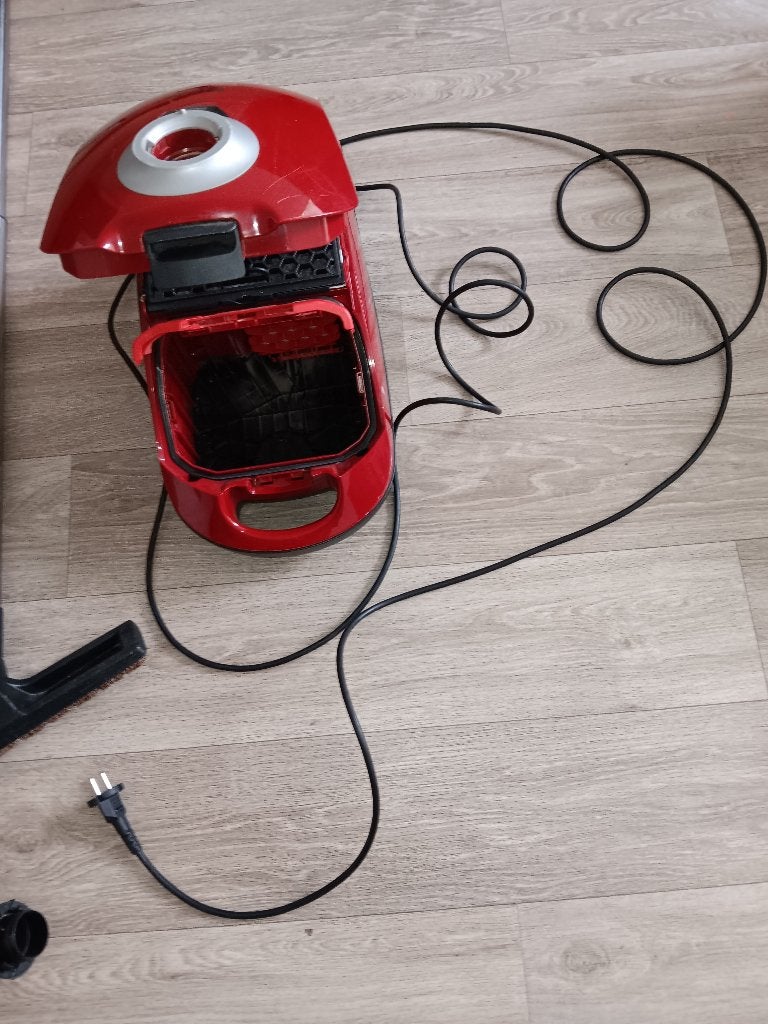 Miele Compact C1 EcoLine – 4,5L – sterke zuigkracht, Ophalen, Gebruikt, Stofzak, Miele