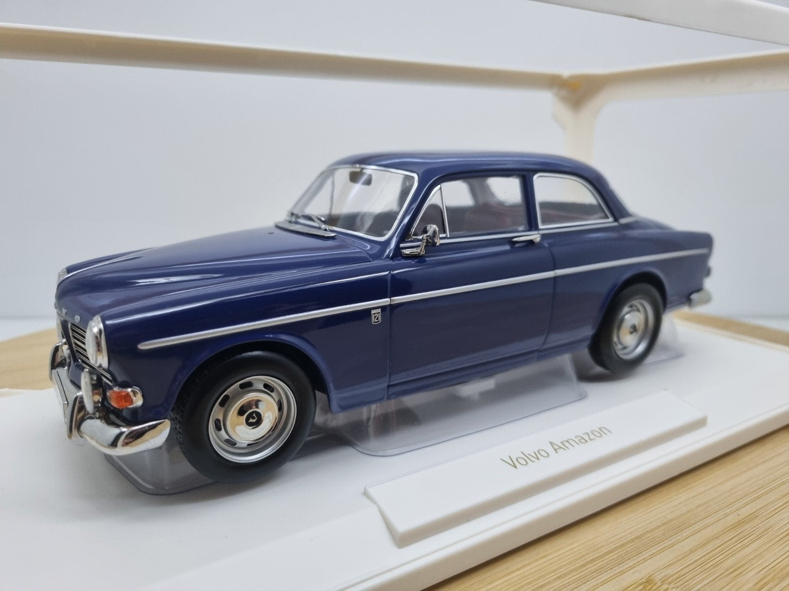 Norev Volvo Amazon 1:18 Midnight Blue Nieuw in doos!, Auto, Verzenden, Nieuw, Norev
