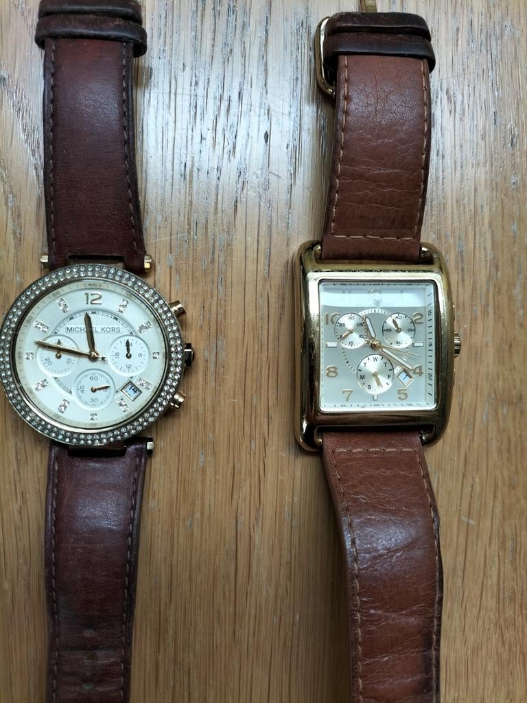 Twee Michael Kors horloges met leren band, Overige merken, Overige materialen, Polshorloge, Ophalen of Verzenden